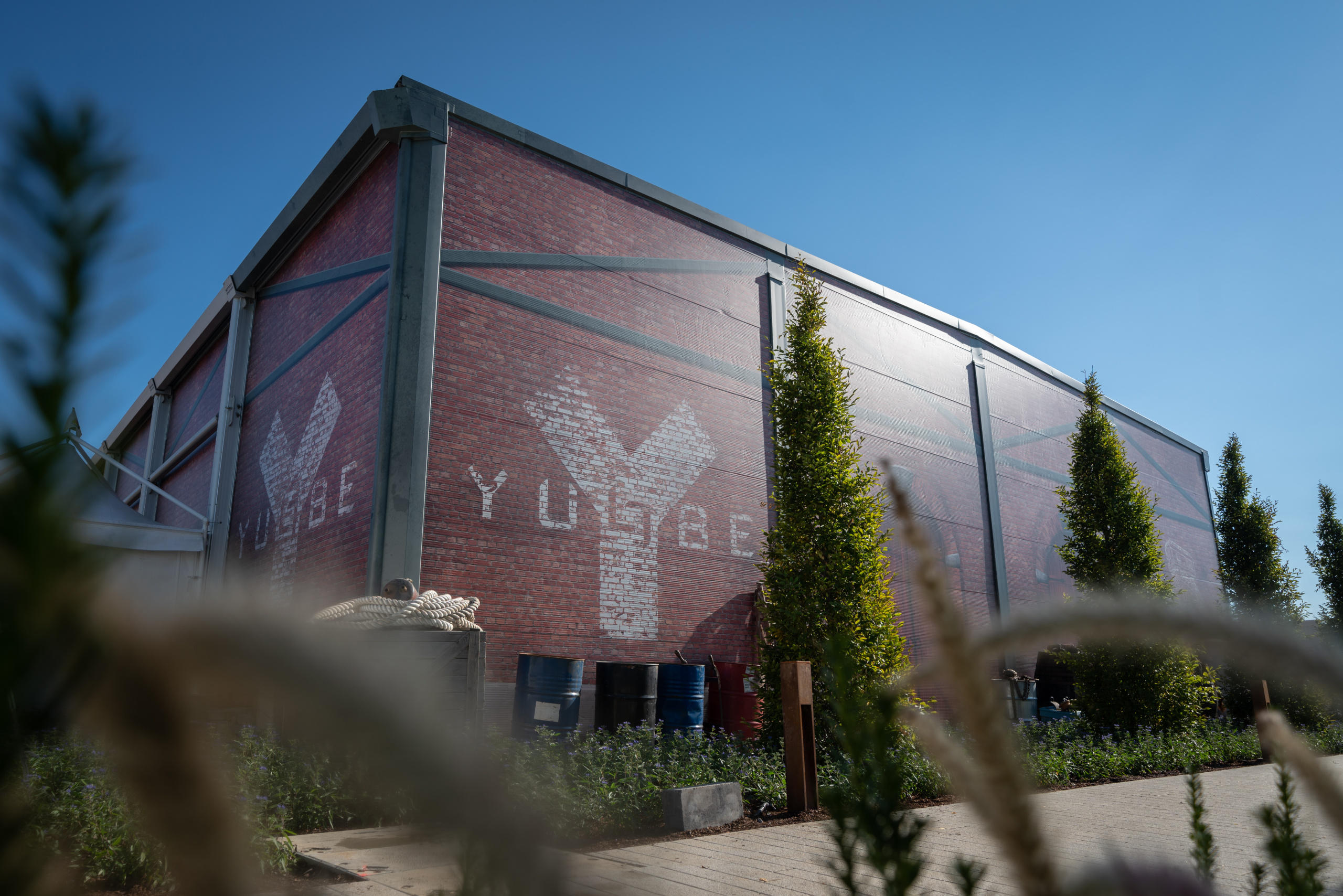 Yullbe Rust Gebäude